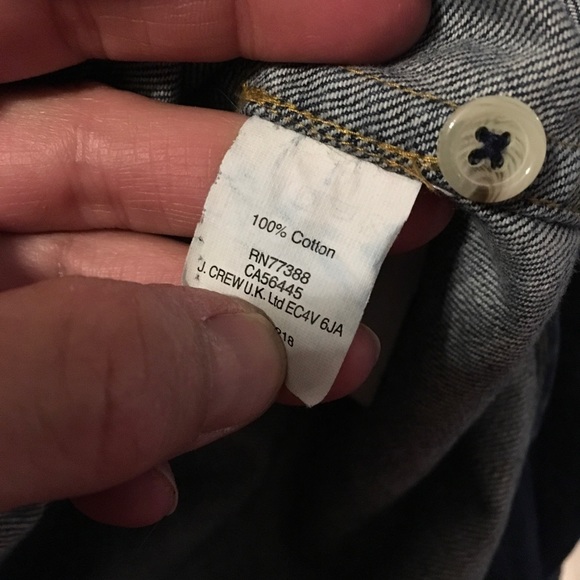 JCrew Mens buttondown denim shirt- XL-EUC⭐️ - Picture 6 of 7